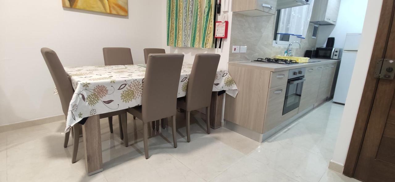 One Bed Room Apartment With Terrace Марсаскала Экстерьер фото