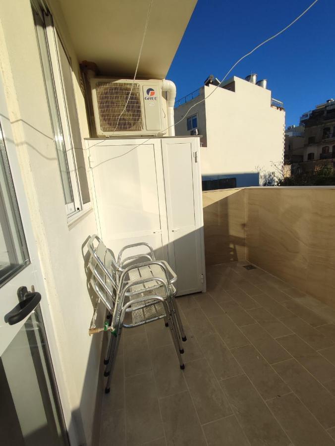 One Bed Room Apartment With Terrace Марсаскала Экстерьер фото