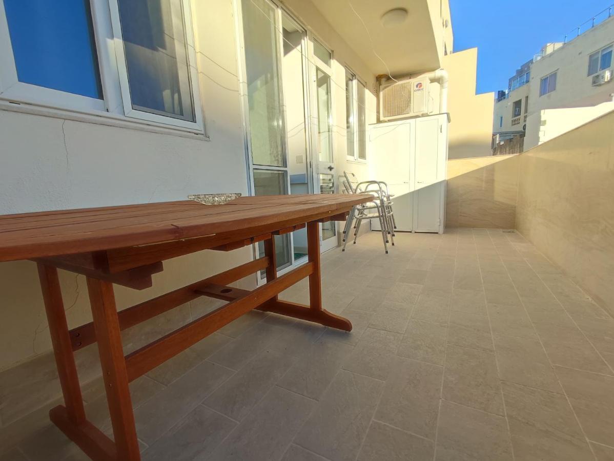 One Bed Room Apartment With Terrace Марсаскала Экстерьер фото